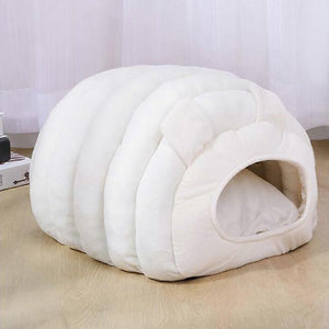 Covered Plush Cat & Dog Cave Bed – Cozy and Warm Pet Sleeping Bed
